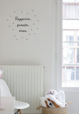 VINILO RESPIRA SIENTE VIVE