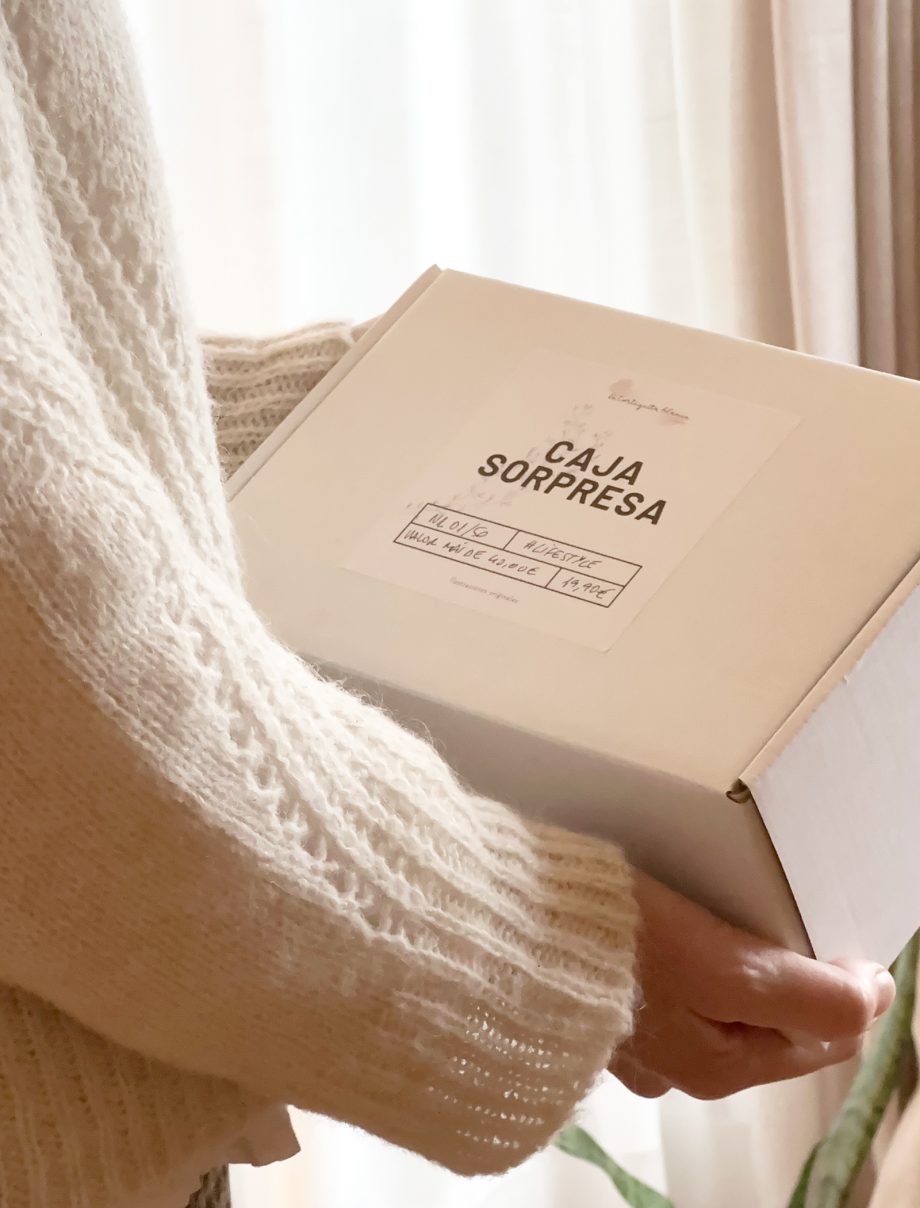 CAJA SORPRESA La Tortuguita Blanca | Edición Limitada (50 numeradas)