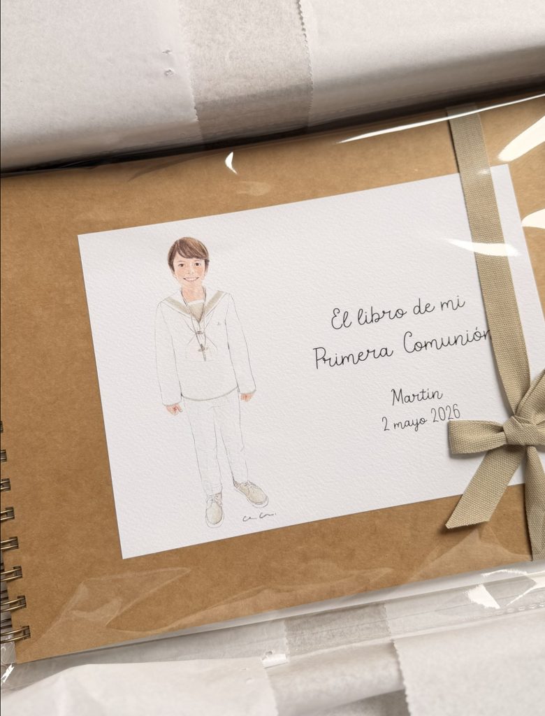 Libro de firmas de primera comunion personalizado con el dibujo de un niño de marinero